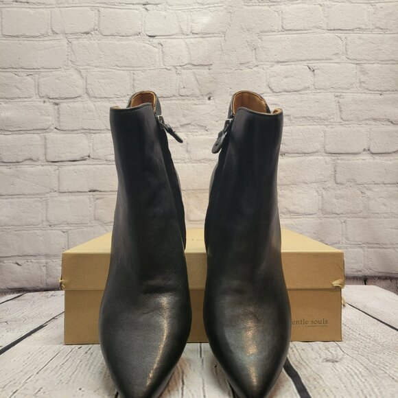 Gentle Souls Women's Danbury Booties - Picture 7 of 10